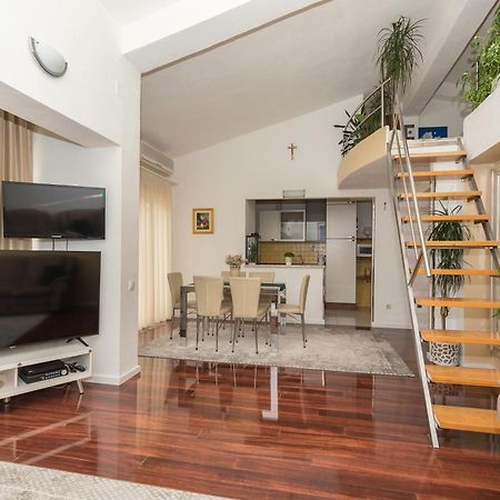 Apartman Filipovic Makarska Bagian luar foto
