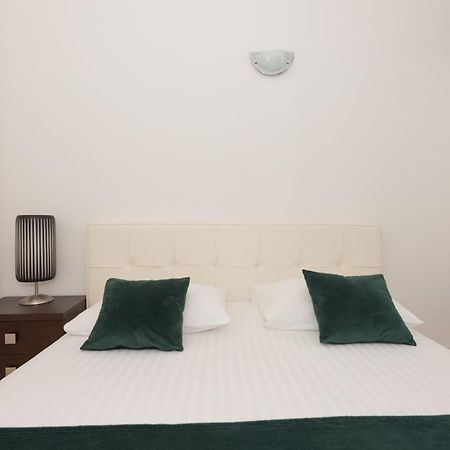 Apartman Filipovic Makarska Bagian luar foto